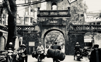Full day: 1 Day Motorbike Tour Around Hanoi (L)